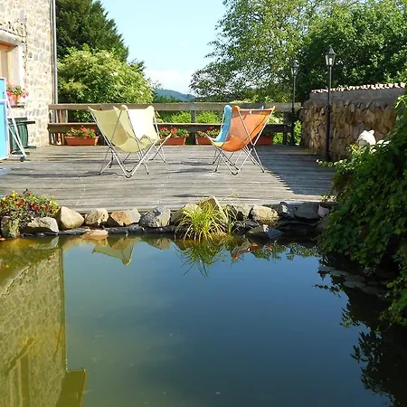 Chambres D'hotes La Cime Beaujolaise Bed & Breakfast *